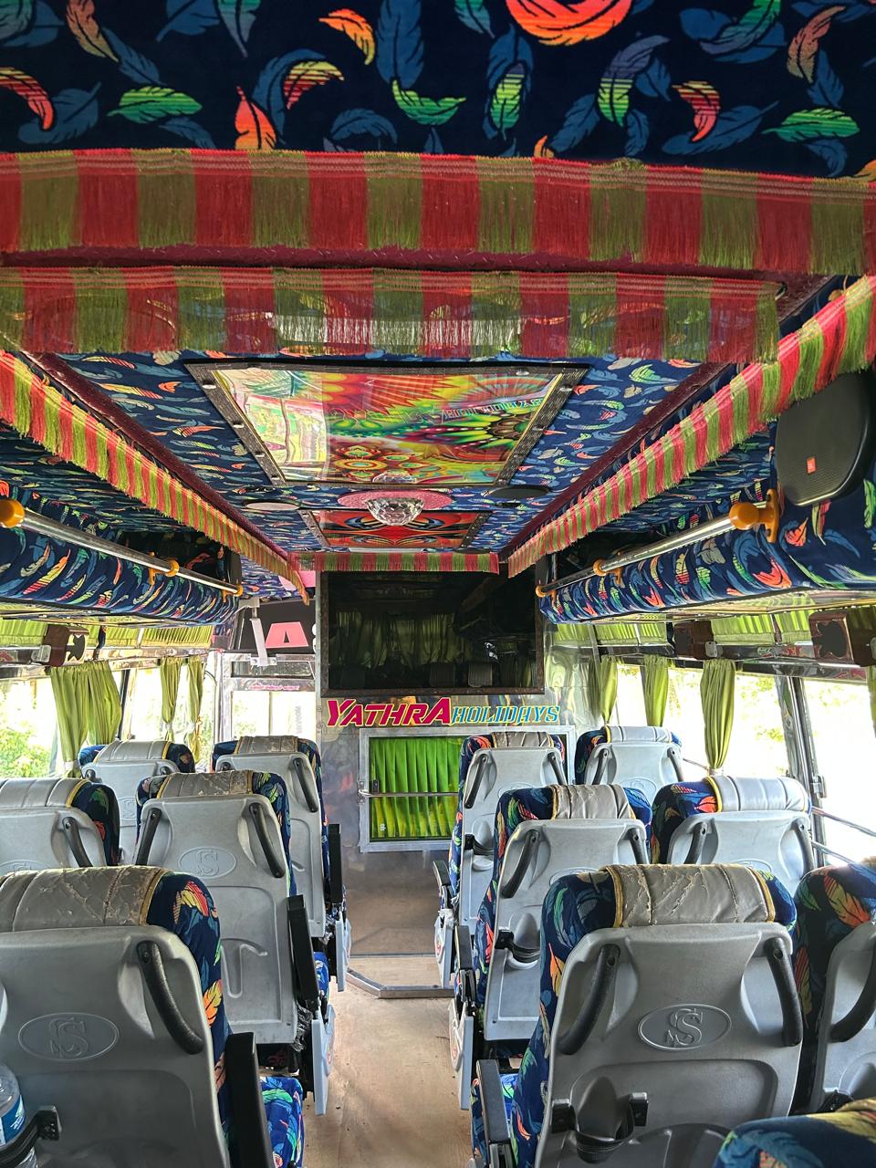 /coach-van-2/4.jpg