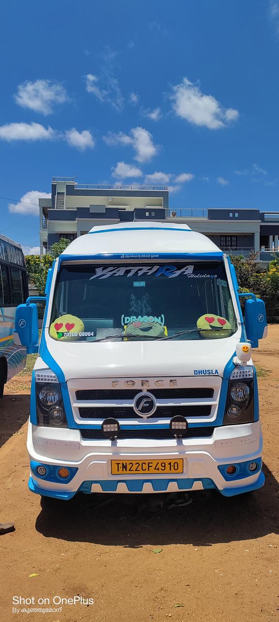 /tempo-traveller-2/2.jpg