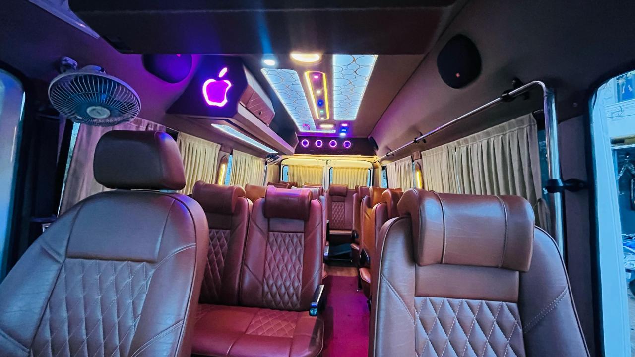 /tempo-traveller/5.jpg